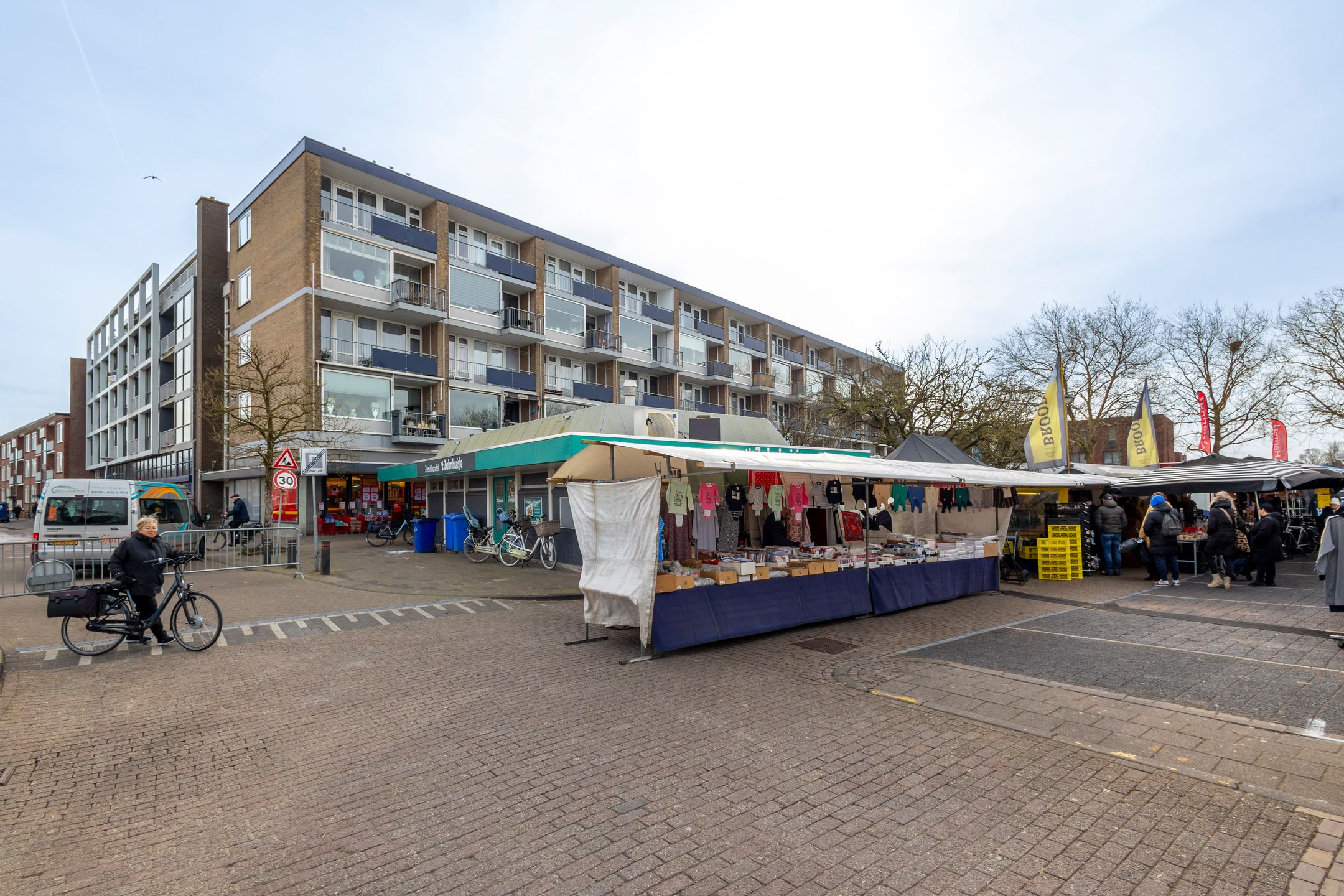 Foto 24 van Prof. Lorentzlaan 1