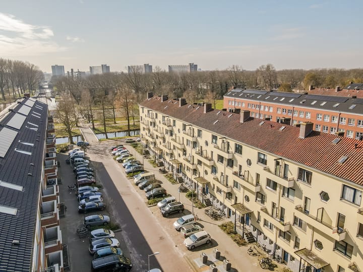 Foto 29 van Dirk Bonsstraat 10-2