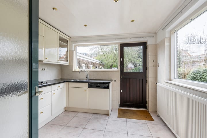 Foto 14 van Burgemeester Luijerinksingel 15