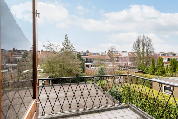 Foto 30 van Burgemeester Luijerinksingel 15