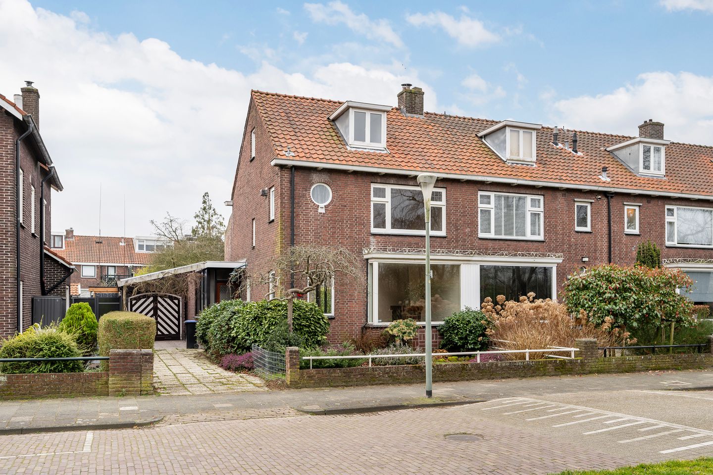 Foto 49 van Burgemeester Luijerinksingel 15