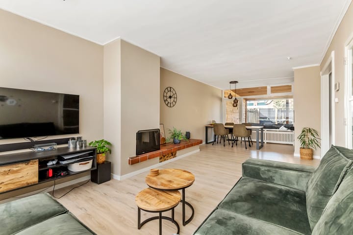 Foto 2 van Hertog Adolfstraat 16