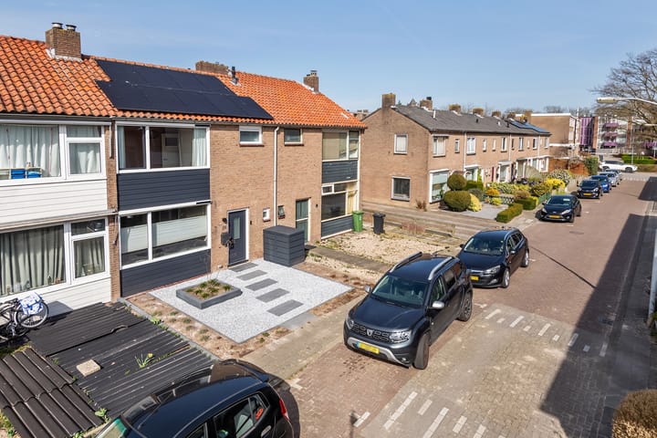 Foto 36 van Hertog Adolfstraat 16