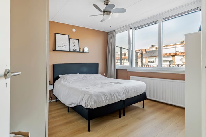 Foto 25 van Hertog Adolfstraat 16