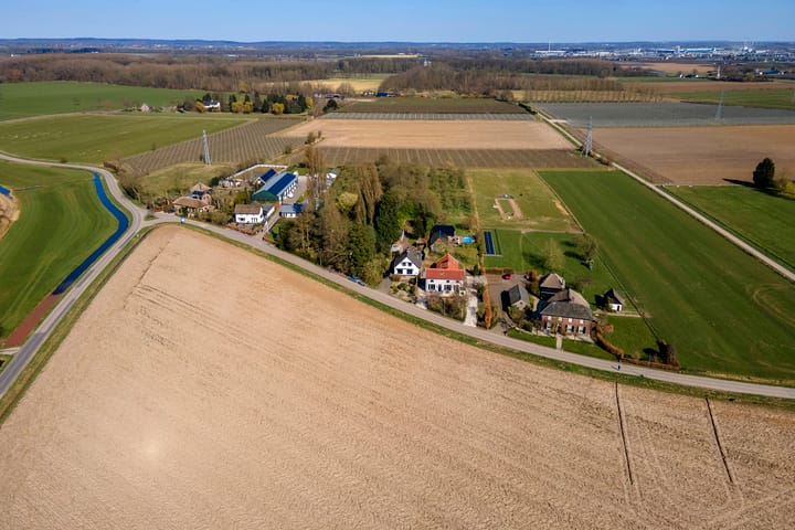 Foto 82 van Tielseweg 32