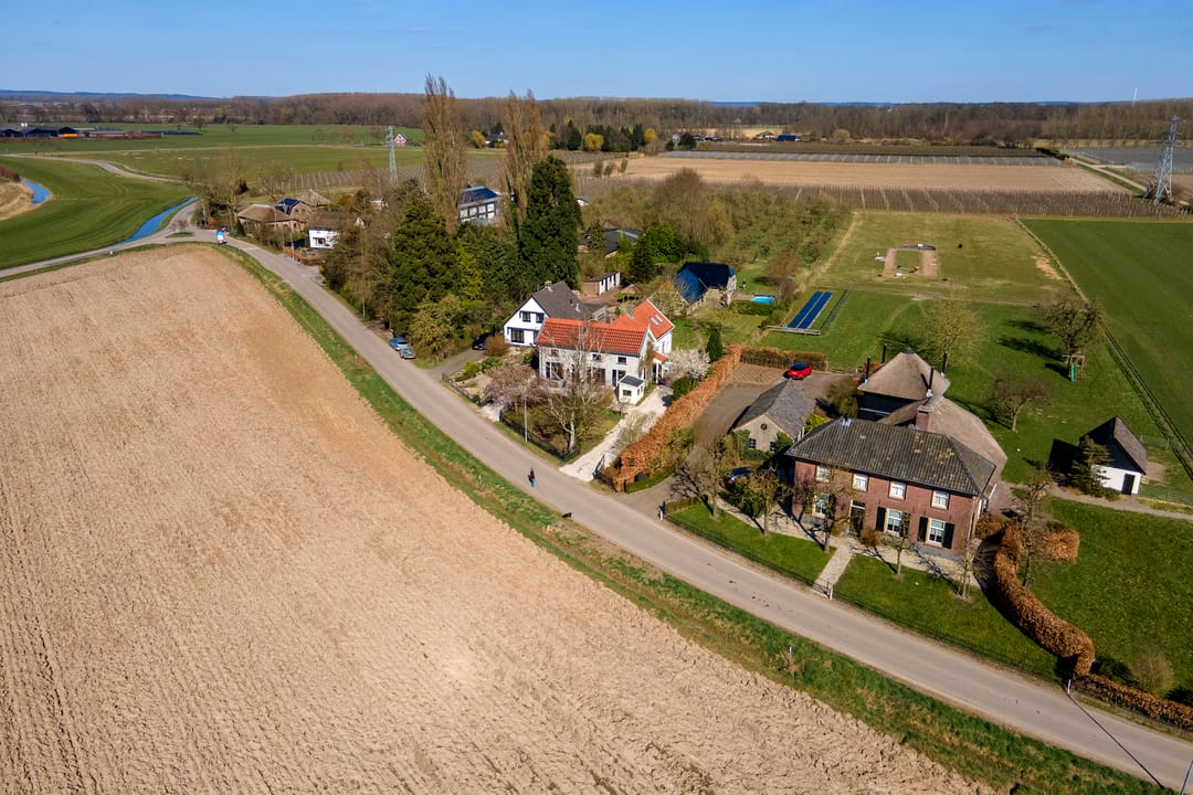 Foto 83 van Tielseweg 32