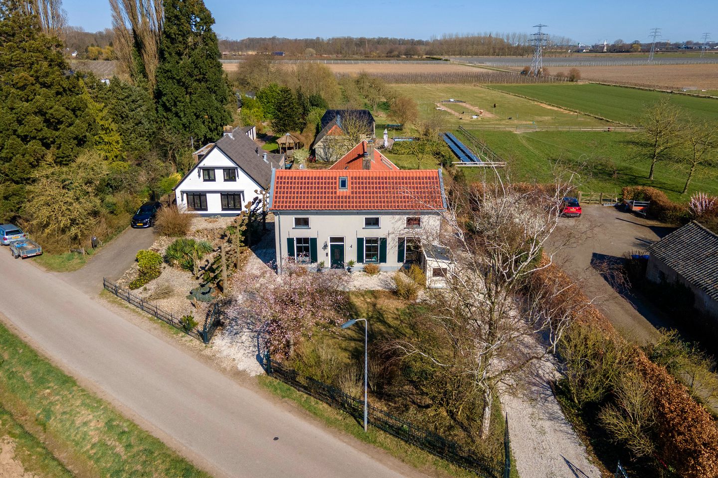 Foto 94 van Tielseweg 32