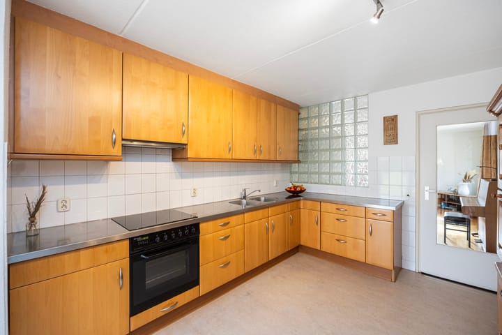 Foto 13 van Van Tydencampstraat 22