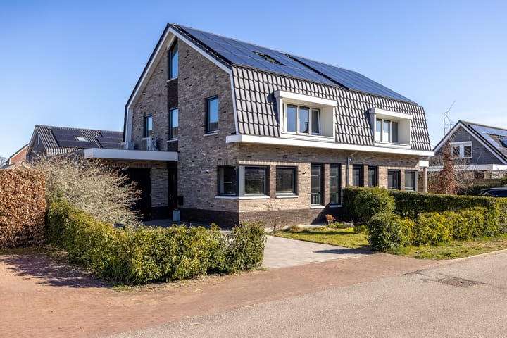 Photo 1 of Slijkakker 16