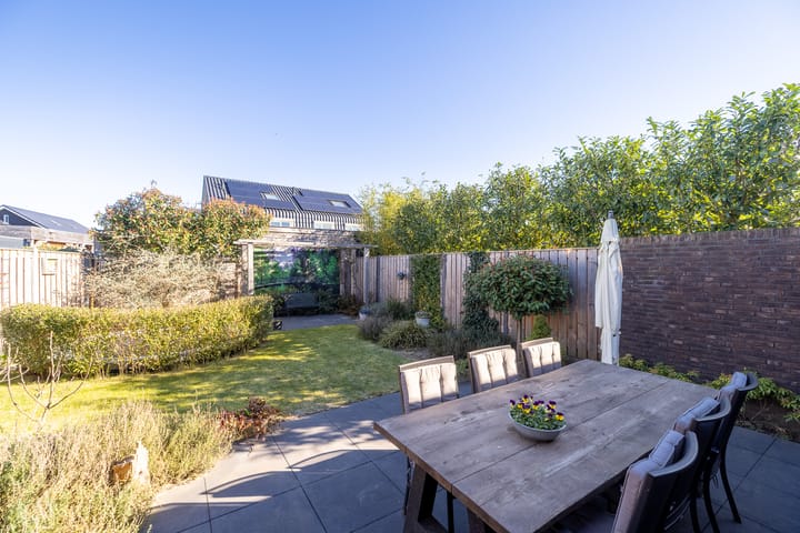 Photo 3 of Slijkakker 16