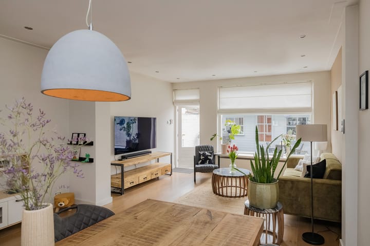 Foto 2 van Alexander Bellstraat 27