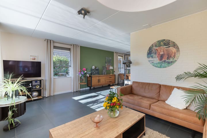 Photo 10 of Tormentil 65