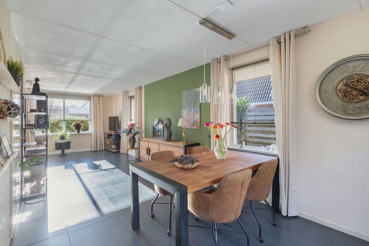 Photo 15 of Tormentil 65