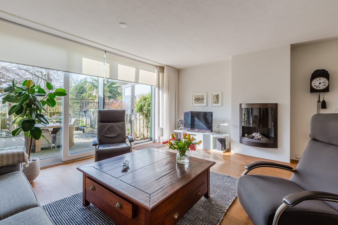 Photo 2 of Stuiverakker 9