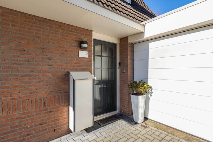 Photo 52 of Tormentil 65