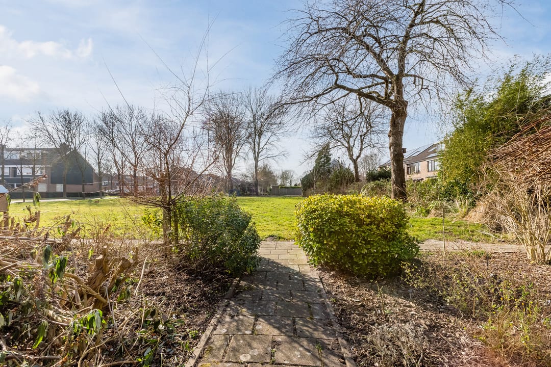 Photo 37 of Stuiverakker 9