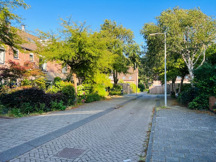 Foto 22 van Teugestraat 10