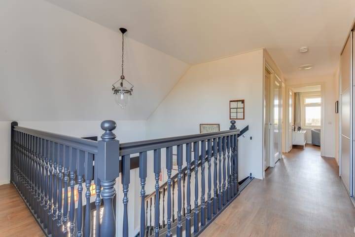 Photo 30 of Westeinde 302