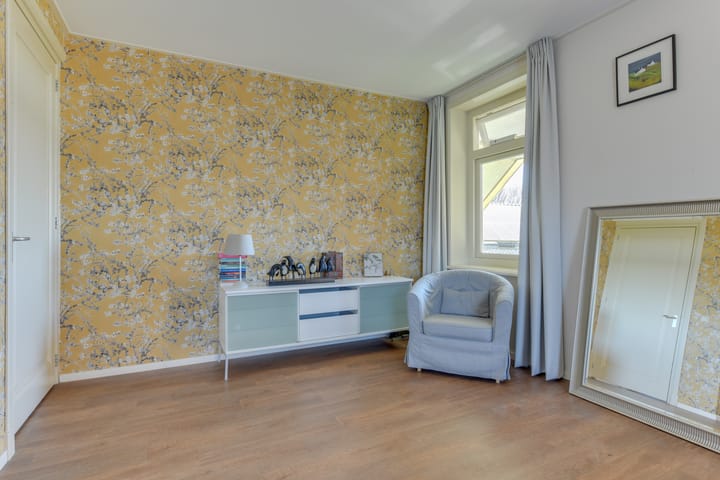 Photo 40 of Westeinde 302