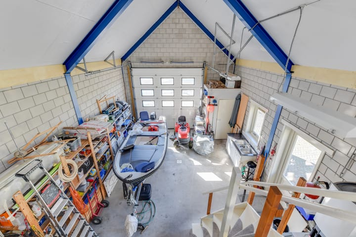 Photo 54 of Westeinde 302