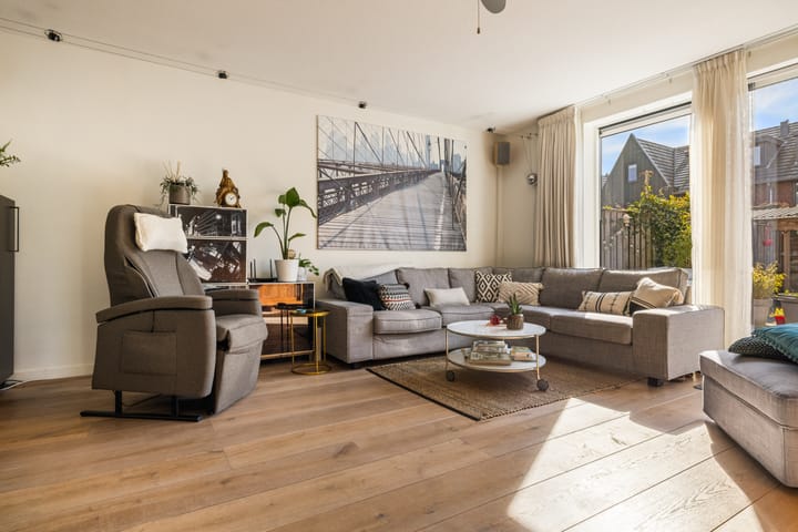 Foto 3 van J.P. Kloosstraat 12