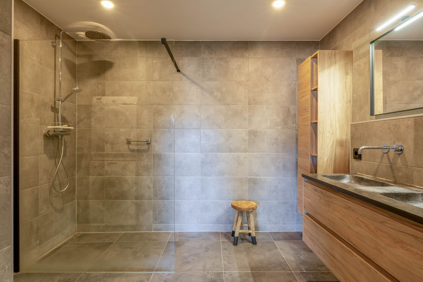 Foto 5 van Van Leeuwenhoekstraat 69