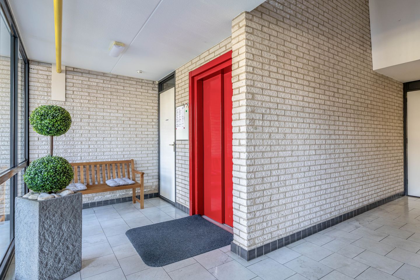 Foto 10 van Van Leeuwenhoekstraat 69