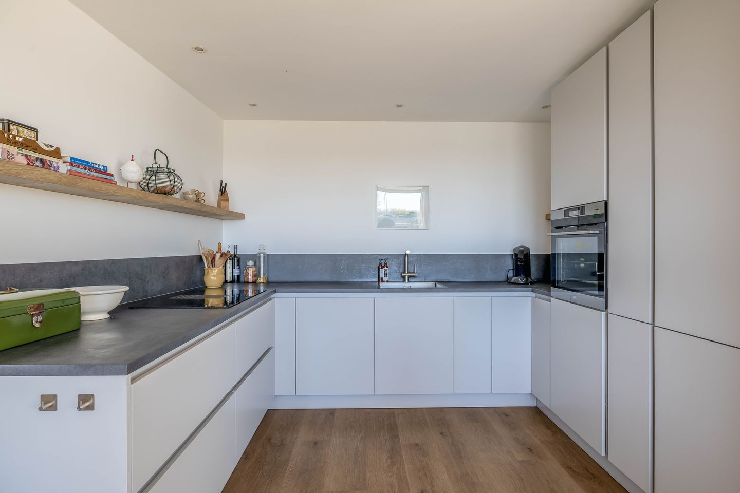 Foto 20 van Van Leeuwenhoekstraat 69