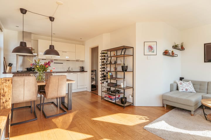 Foto 11 van Ruysdaelkade 151-2