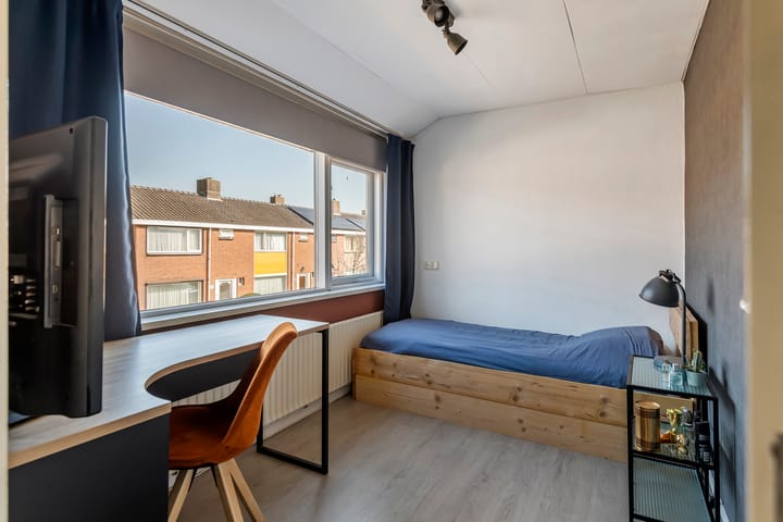 Foto 17 van Meidoornstraat 17