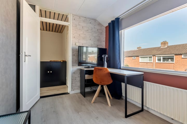 Foto 18 van Meidoornstraat 17