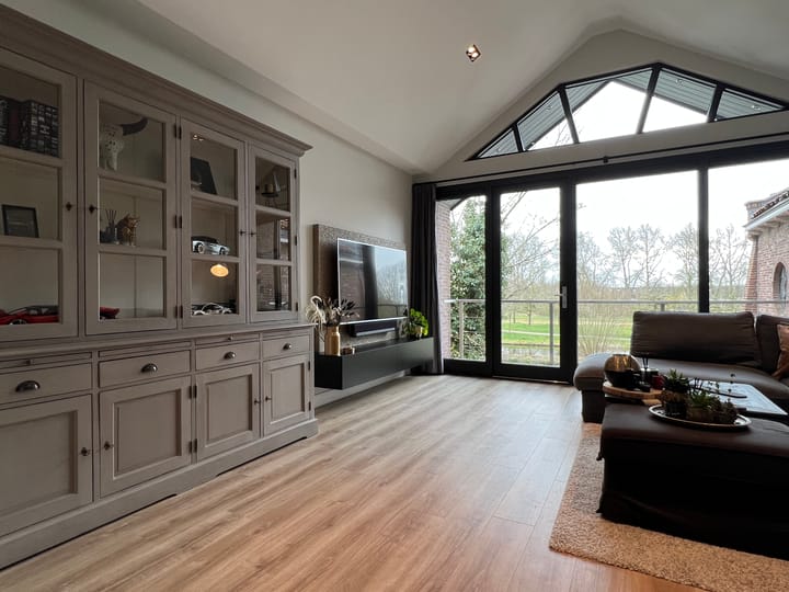 Foto 18 van Molenstraat 23