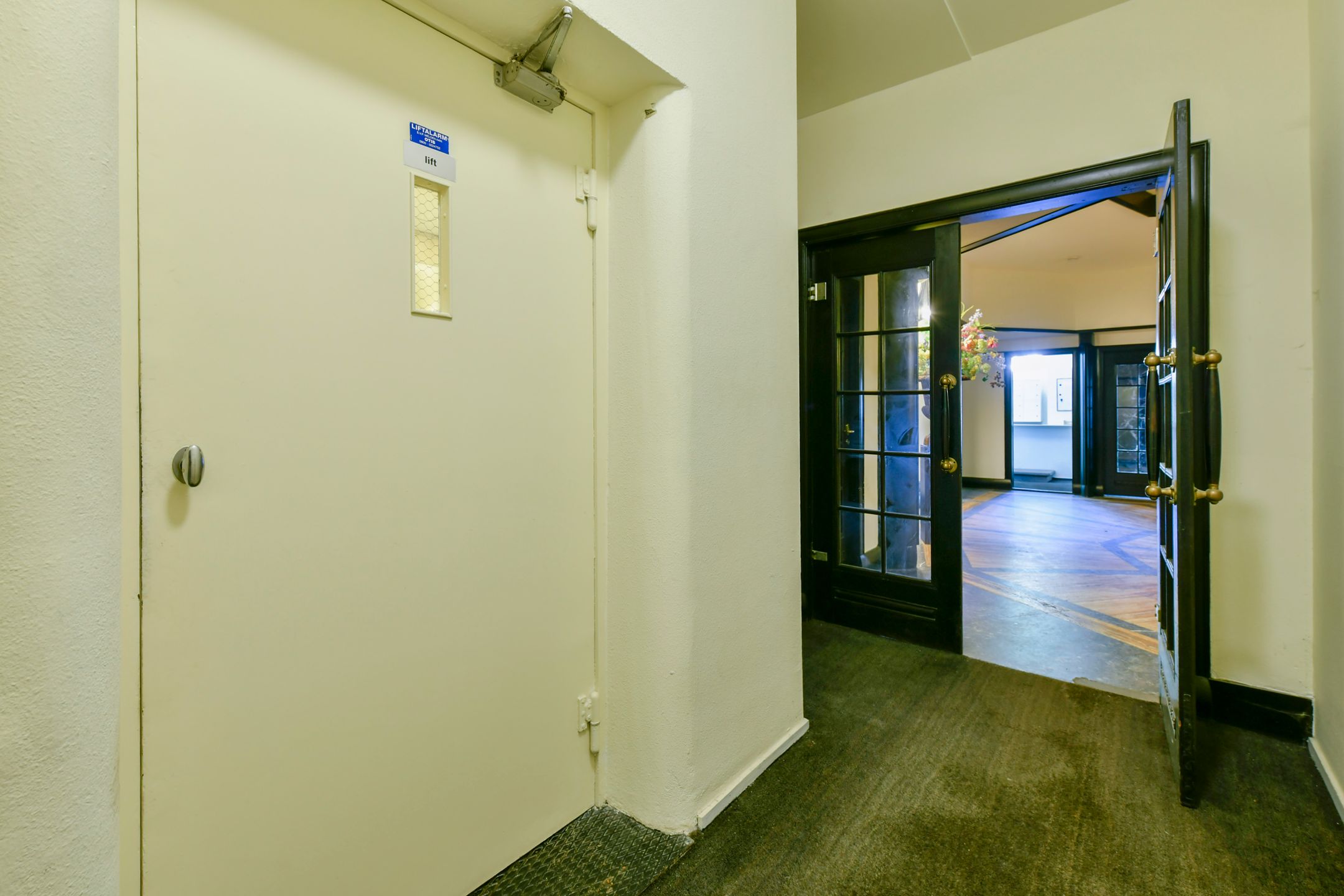 Photo 36 of Prinsengracht 736-B