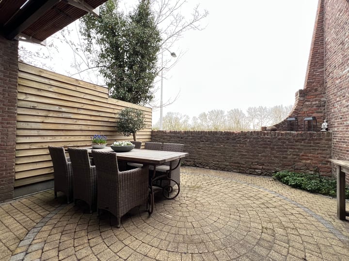 Foto 33 van Molenstraat 23