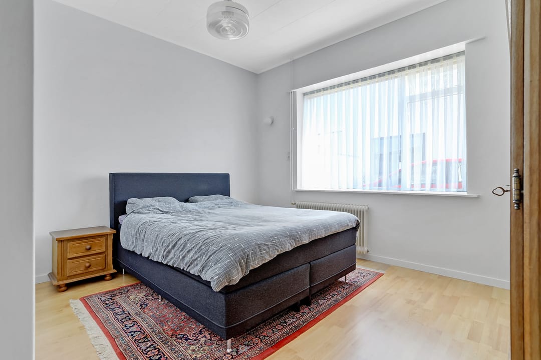 Foto 8 van Loveren 16