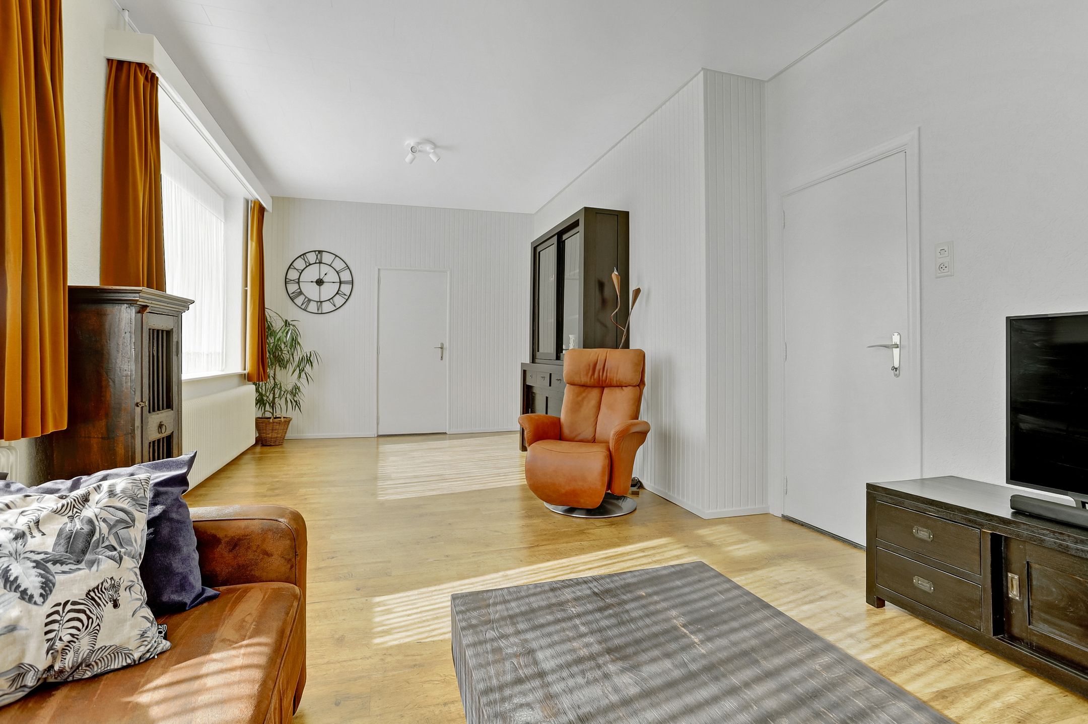 Foto 18 van Loveren 16