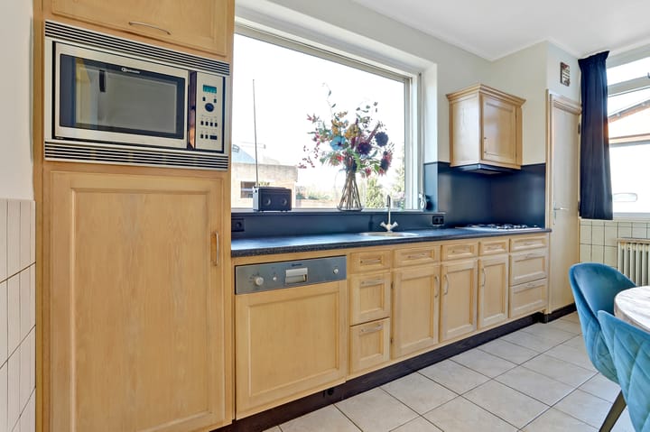 Foto 22 van Loveren 16