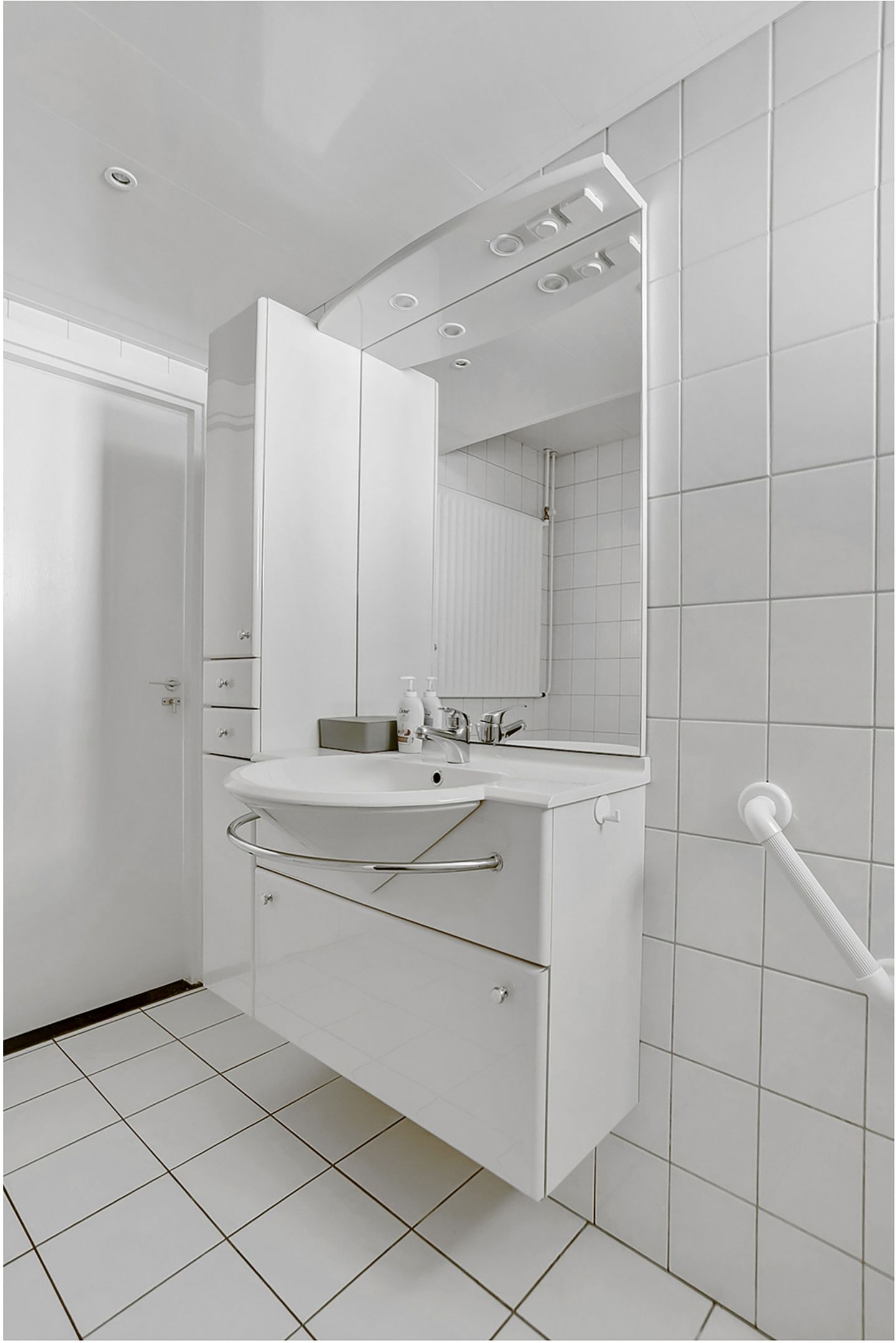 Foto 34 van Loveren 16