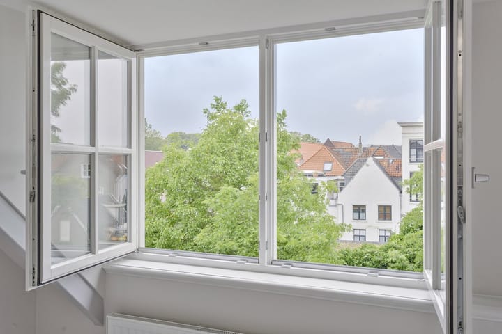 Foto 11 van Oostwal 48