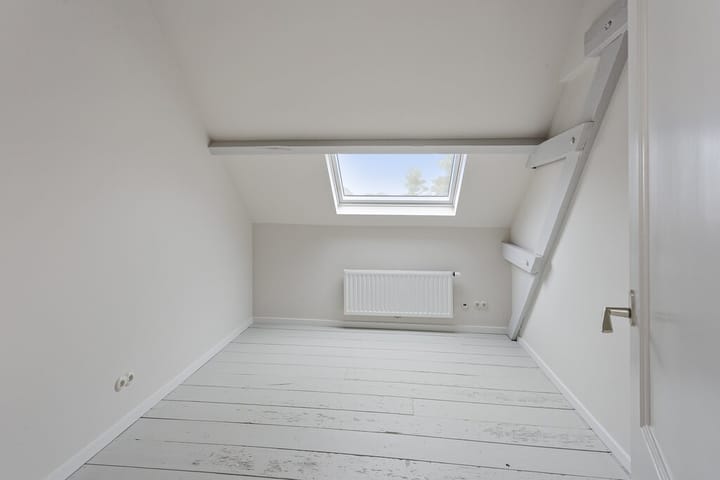 Foto 14 van Oostwal 48