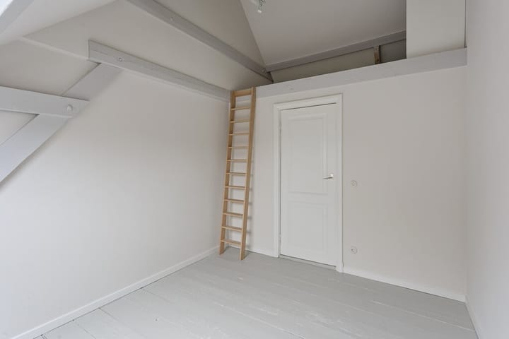 Foto 15 van Oostwal 48