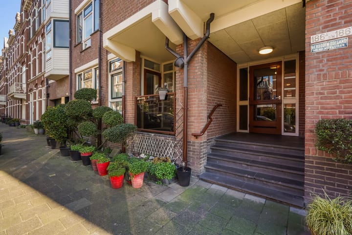 Foto 6 van Columbusstraat 186-J