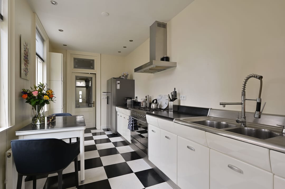 Foto 8 van Julianalaan 14