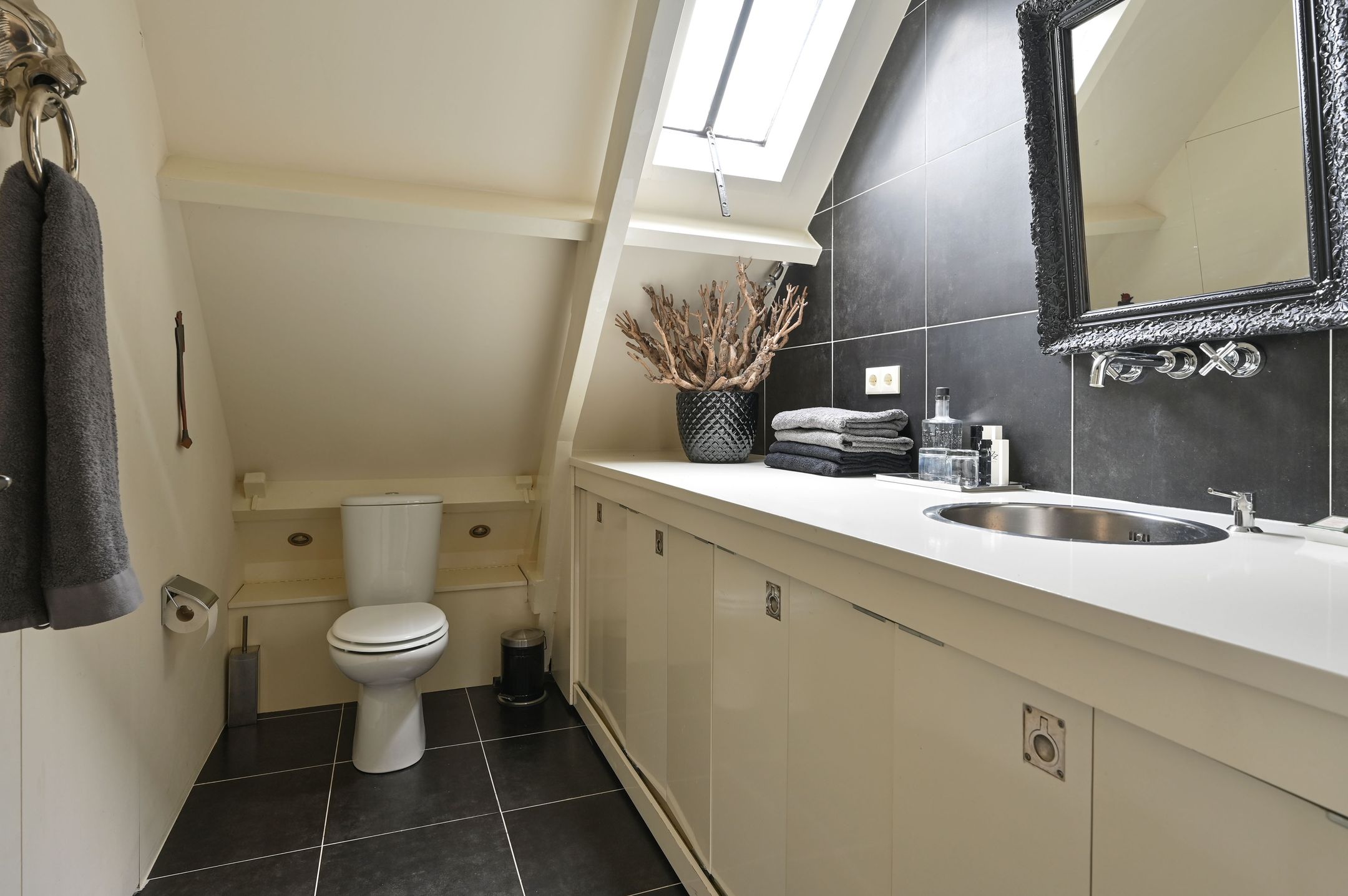 Foto 24 van Julianalaan 14