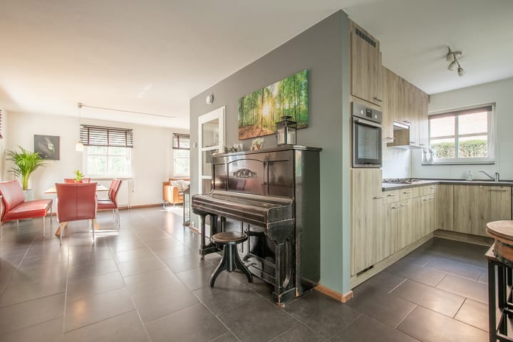 Foto 2 van Schubertstraat 17