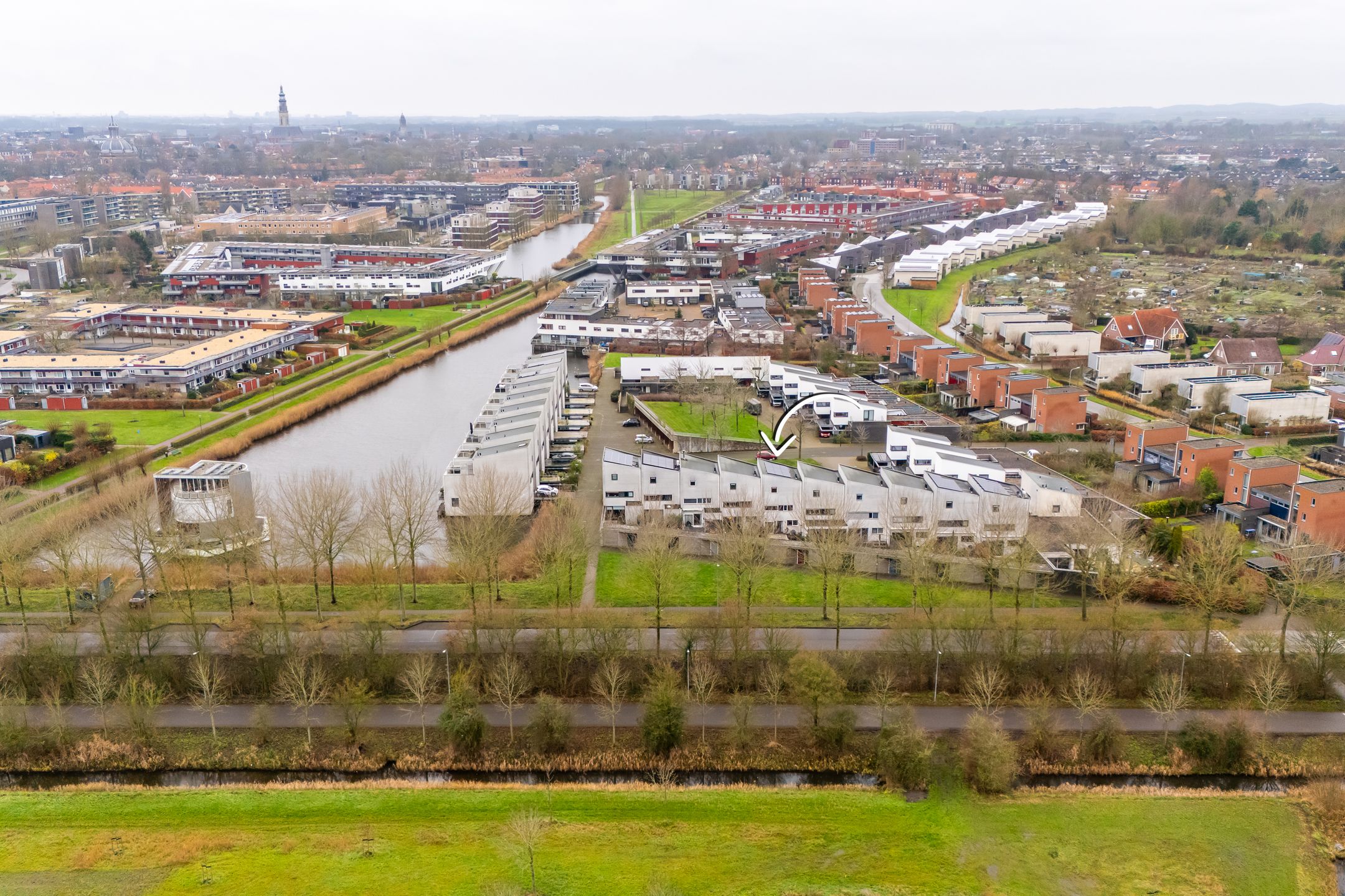 Foto 30 van Parelduikerhof 10