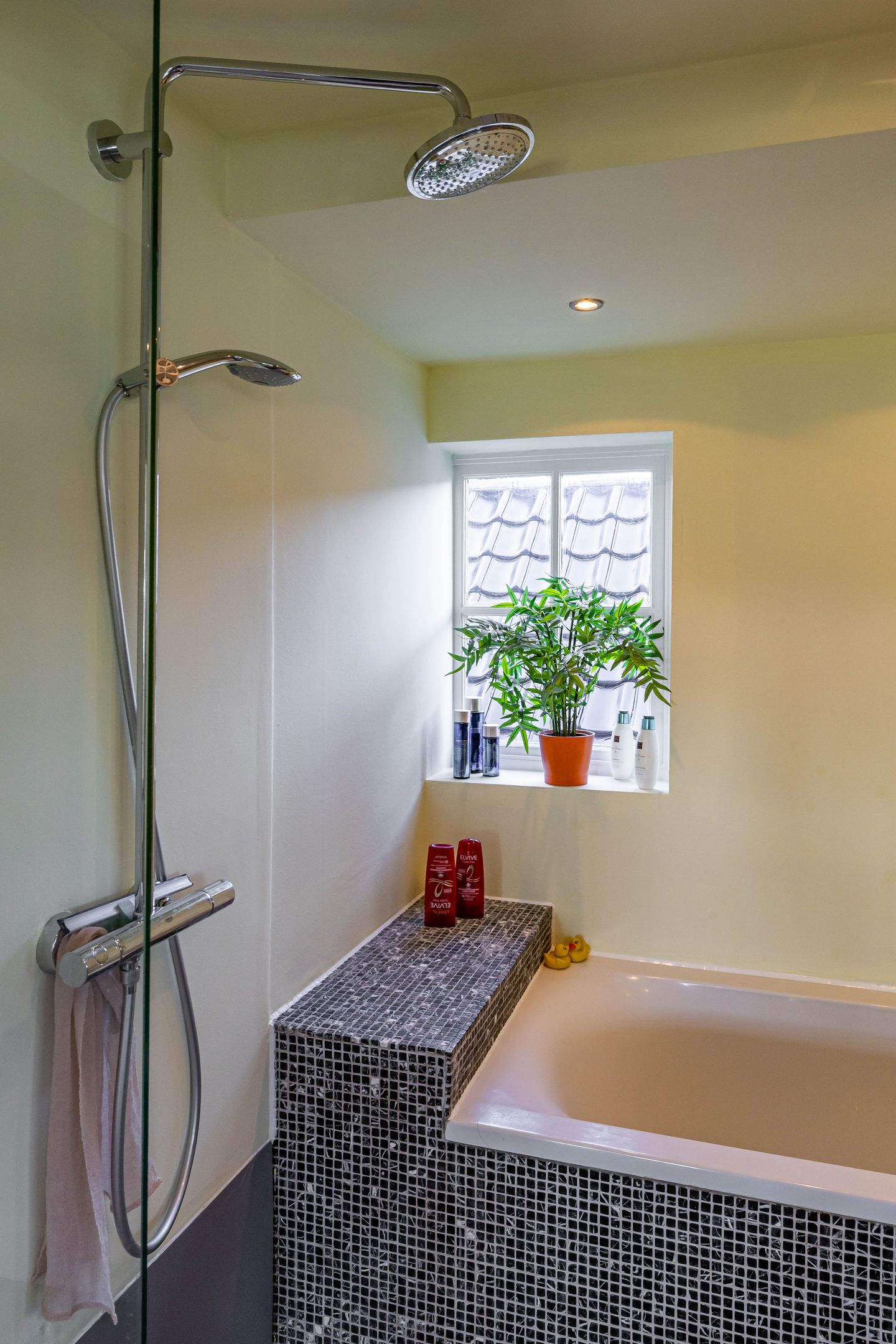 Foto 29 van Zuidlaarderweg 64