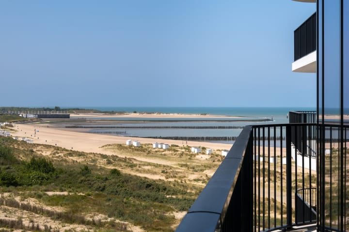 Photo 2 of Westhavendam 15-602