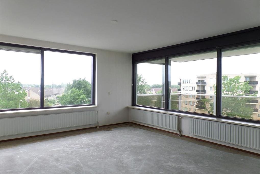 Foto 3 van Kleuvenstee 66