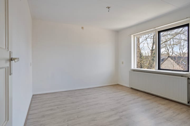 Photo 15 of Minne Hofstrastraat 46